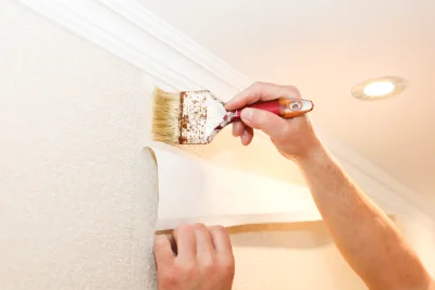 Pose de papier peint à Dimancheville — revêtements muraux et toiles de verre